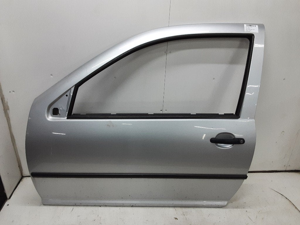 PORTE AVANT GAUCHE Volkswagen Golf IV (1J1), Volkswagen, Gauche, Mevr. I. Hauben, Utilisé