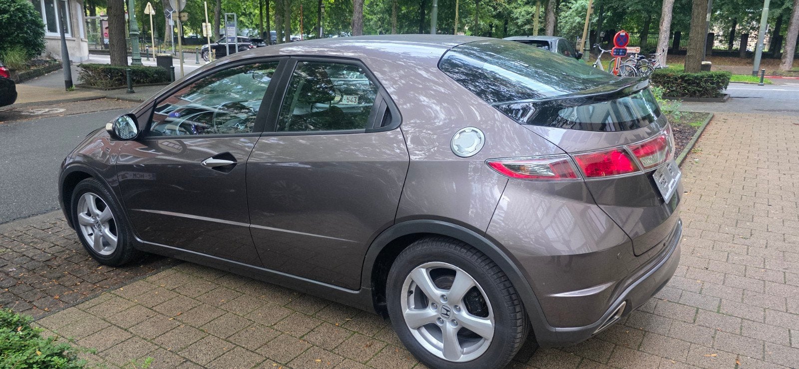 HONDA CIVIC, Voorwielaandrijving, Euro 5, 4 cilinders, Bruin