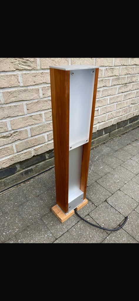 tuinpaal met hout en aliminium, Ophalen, Nieuw, Hout