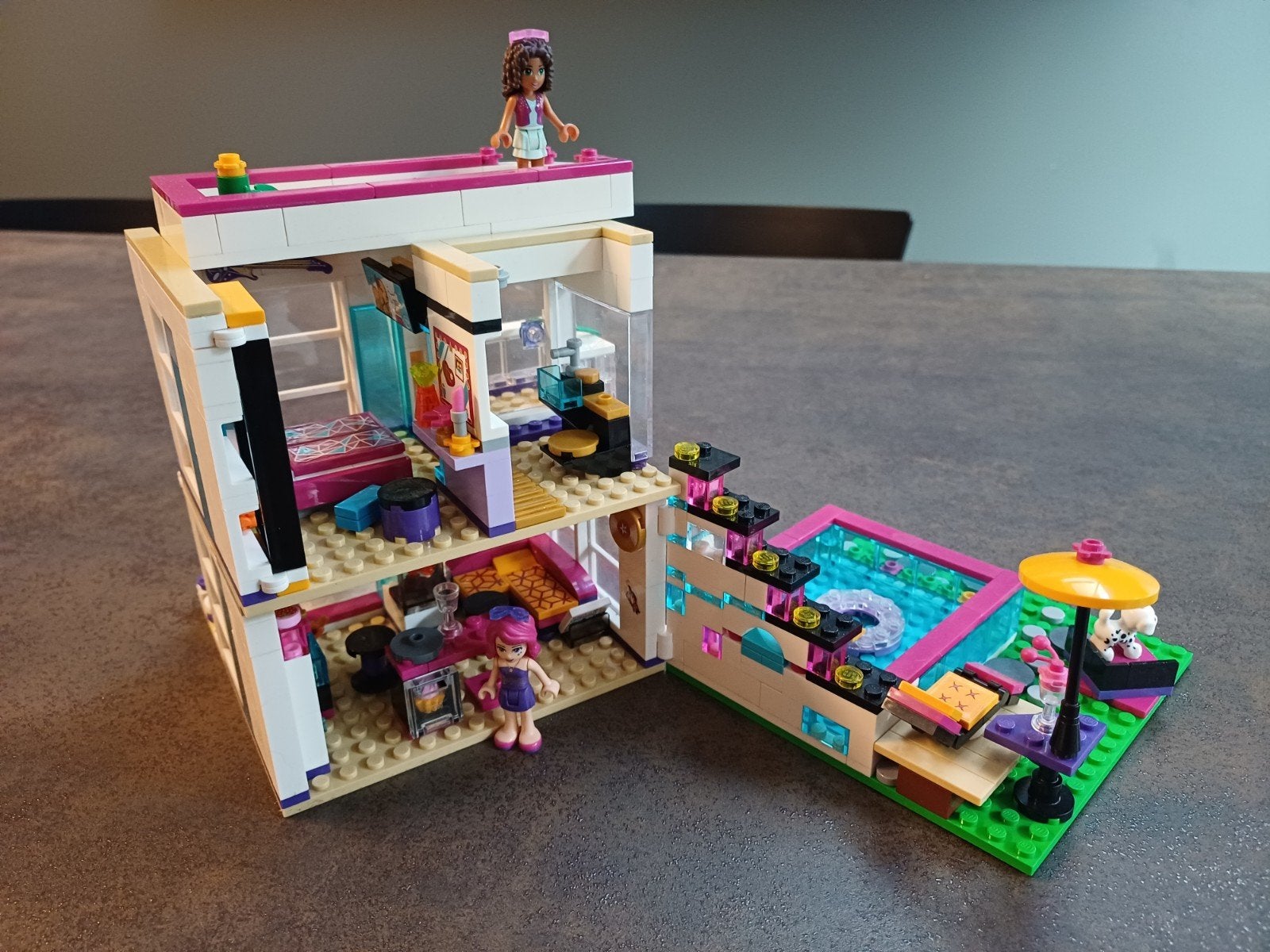 Lego Friends Livi's popsterrenhuis #41135 te, Enlèvement ou Envoi