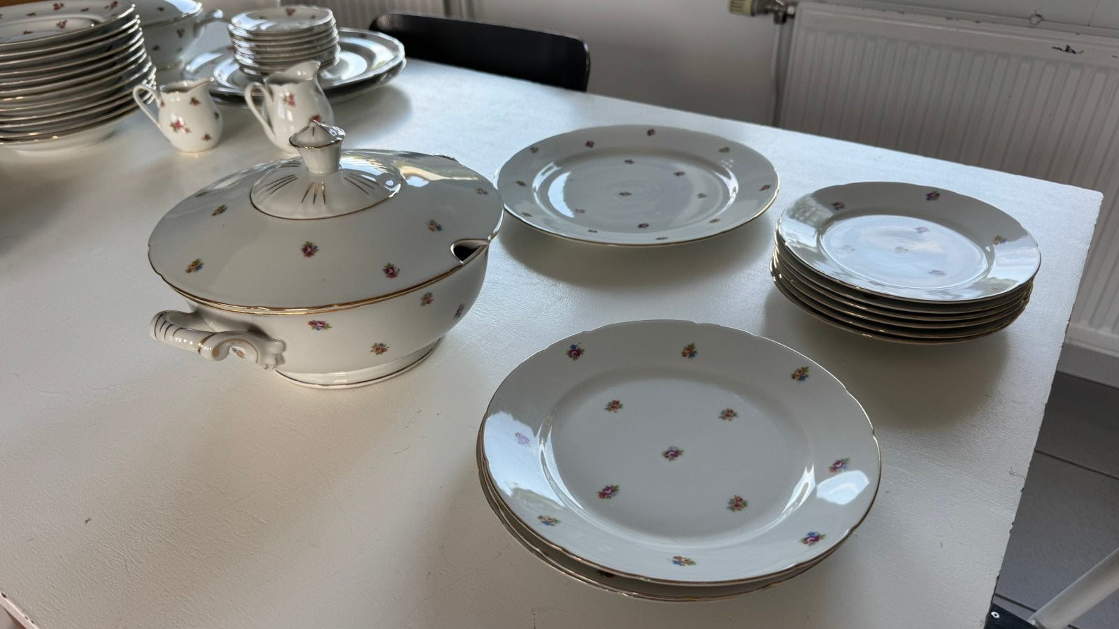 Porcelaines  TK Thun TZEKOSLOVAQUIE, Antiek en Kunst, Ophalen