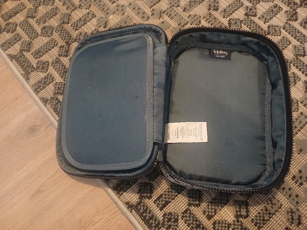 Pennzak kipling, Handtassen en Accessoires, Ophalen, 25 tot 40 cm, Nieuw, Trekking