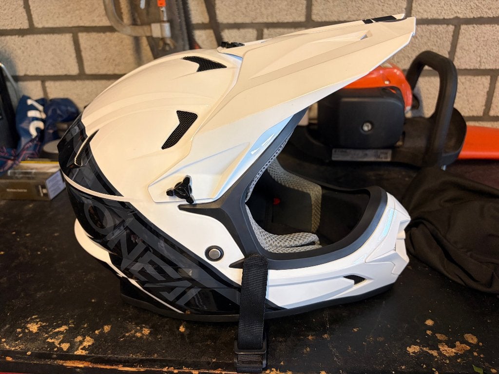 Crosshelm kind maat L, Motoren, Ophalen, Kinderen, Offroadhelm, Nieuw zonder kaartje