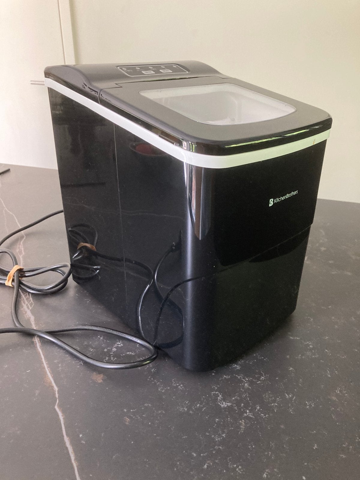 IJsblokjesmachine Kitchenbrothers XL, Elektronische apparatuur, IJsmachines, Ophalen, Zo goed als nieuw
