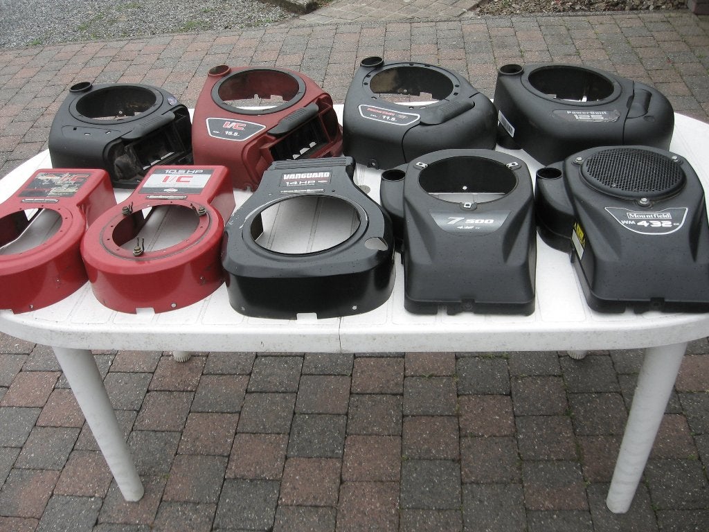 Tracteur tondeuse   lot de 9 coif de moteur B&S, Enlèvement, Comme neuf, Briggs & Stratton, 120 cm ou plus