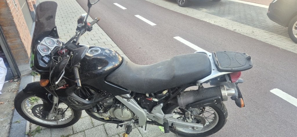 Aprilia Pegaso 650 voor onderdelen met papieren, Tourisme, Particulier, 650 cm³