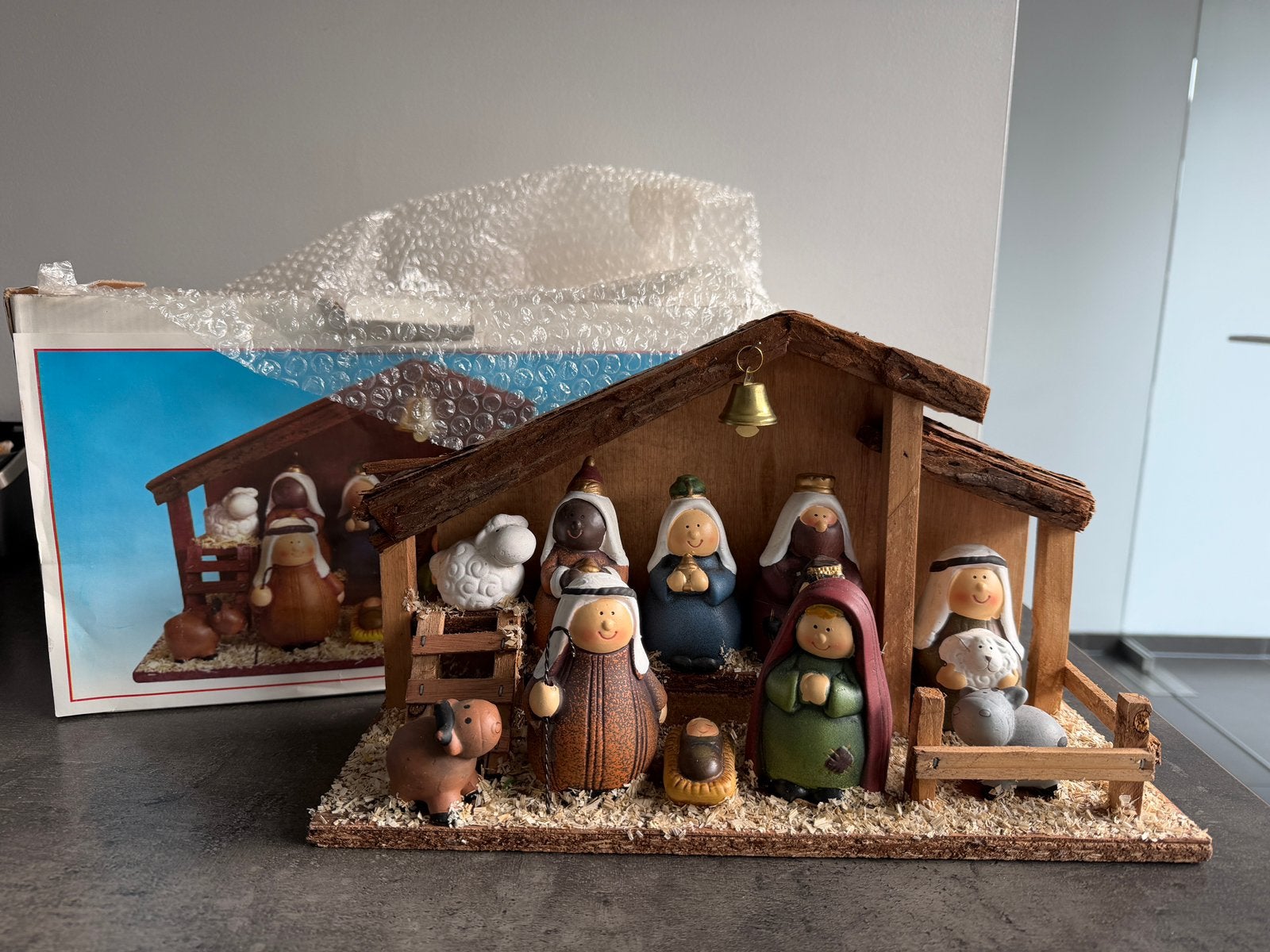 Kerststalletje, Ophalen, Zo goed als nieuw
