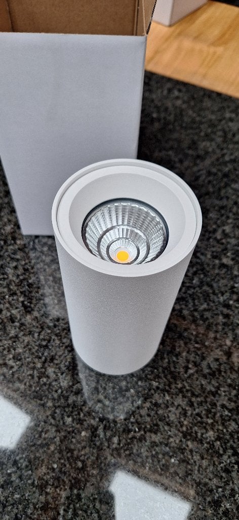 ORBIT opbouwspot Border Cone UP WIT 7W 2700K 30, Huis en Inrichting, Lampen | Spots, Geschikt voor vochtige ruimtes, Opbouwspot