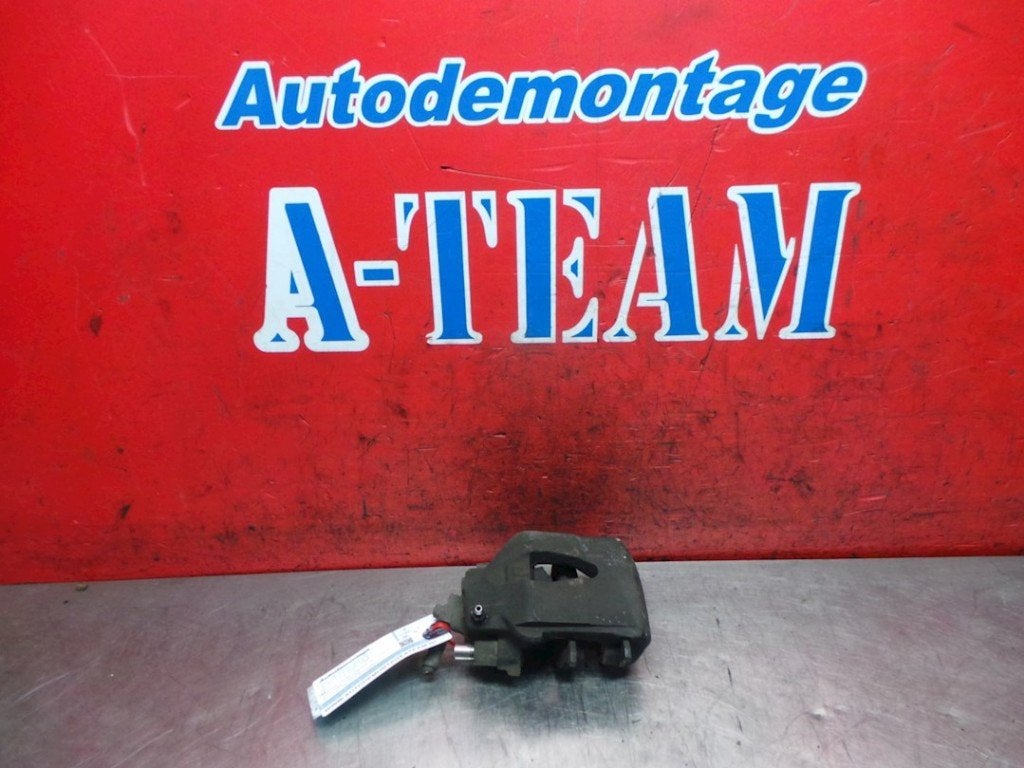 REMKLAUW RECHTS VOOR ABS Audi A3 (8P1) (01-2003/08-2012), Info@audi.de, Audi, Audi AG, Gebruikt