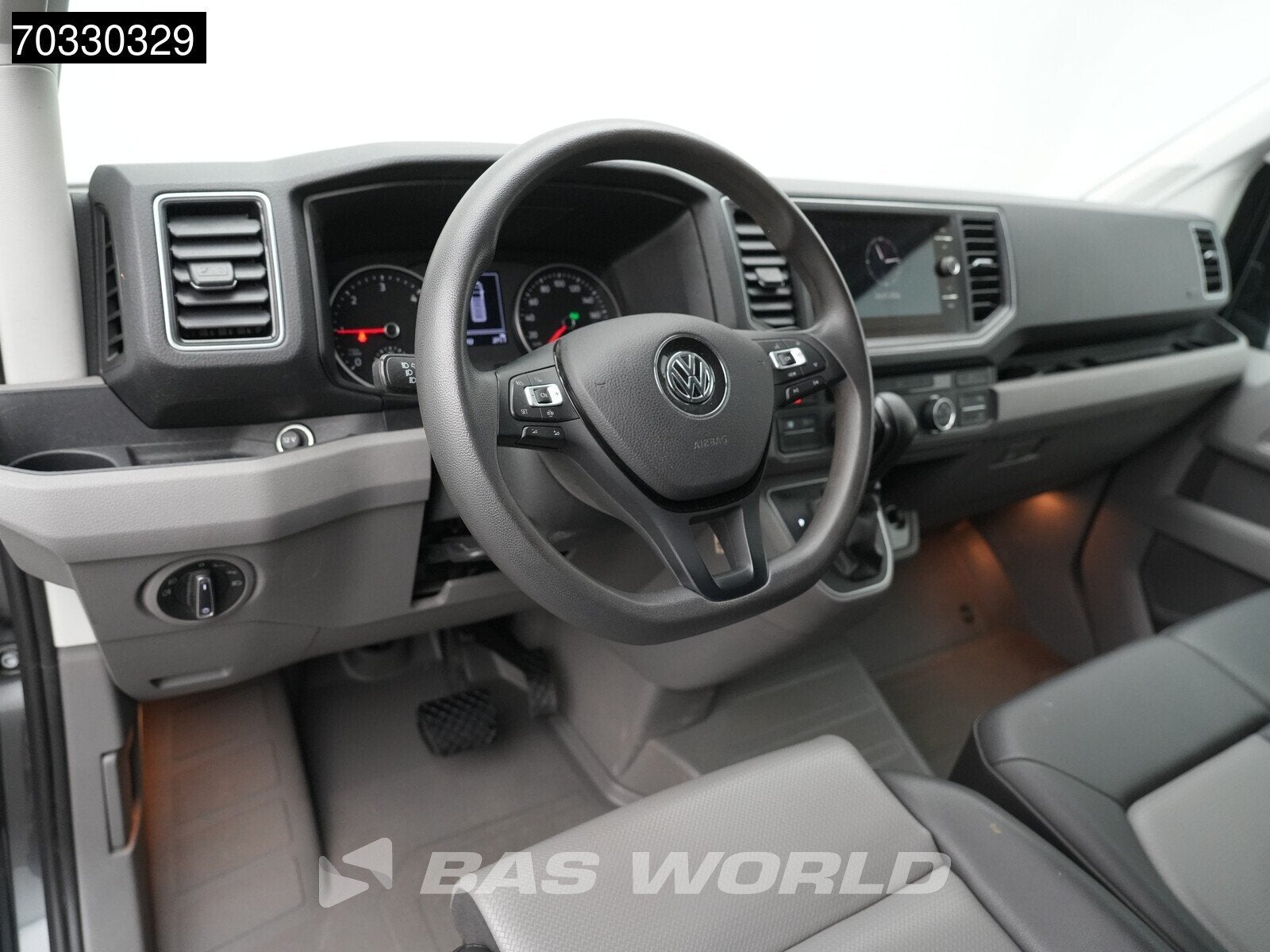 Volkswagen Crafter 177pk Automaat L4H3 Navi LED Airco Cruise, Autos, Camionnettes & Utilitaires, Argent ou Gris, Achat, Euro 6
