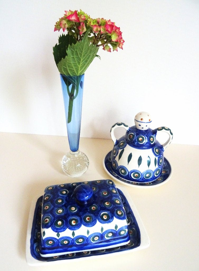 Designer polonaise Danuta Jakubowska: Lady Top et beurrier, Maison & Meubles, Cuisine | Vaisselle, Neuf, Autres types, Autres styles