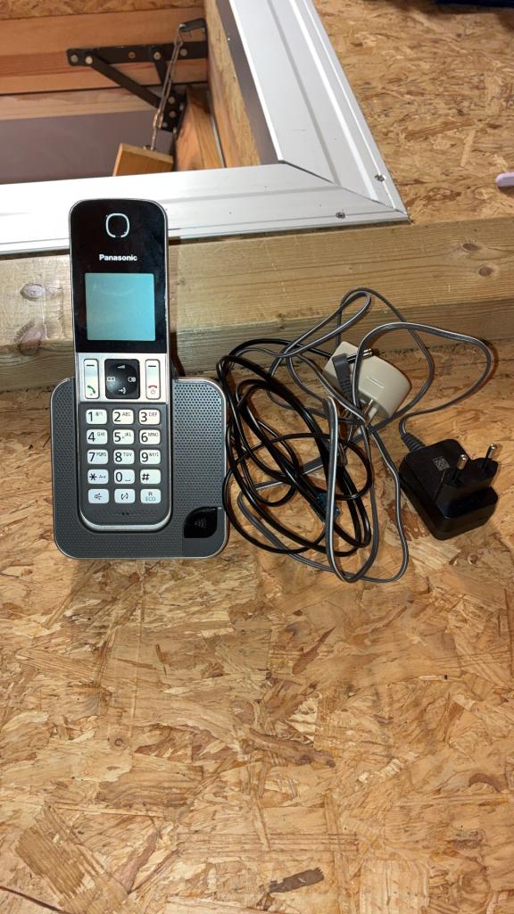 Huistelefoon Panasonic, Telecommunicatie, Vaste telefoons | Handsets en Draadloos, Ophalen, Nieuw