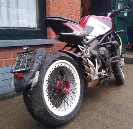 MV Agusta (Brutale) Dragster 800RR, Motos, Motos | MV Agusta, Permis Moto A, 798 cm³, Occasion, Plus de 35 kW