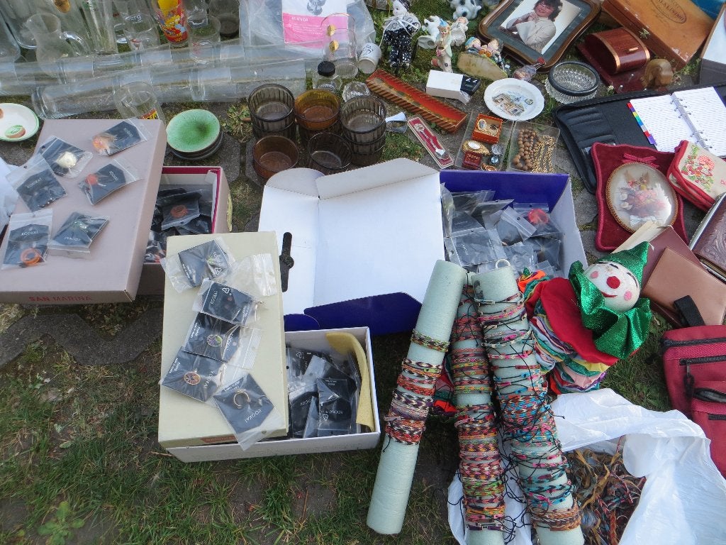 Lot vide grenier, Enlèvement, Utilisé
