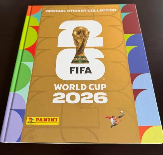 Album panini neuf tjs sous cellophane, Boeken, Prentenboeken en Plaatjesalbums, Verzenden, Zo goed als nieuw