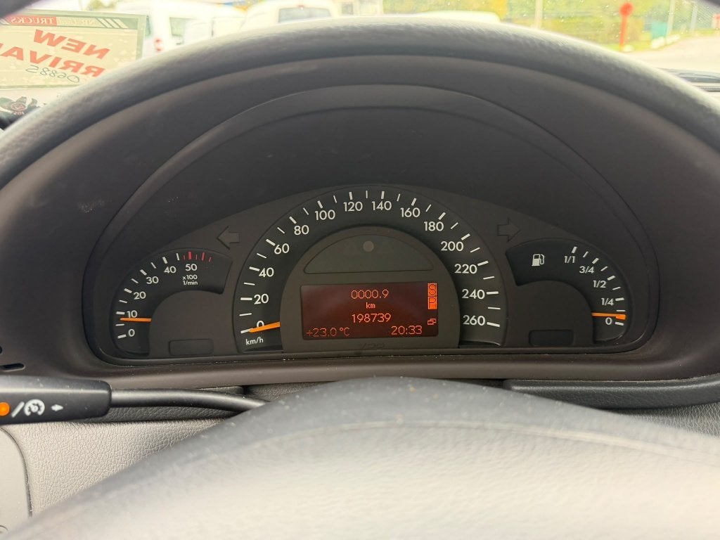 Mercedes C200 cdi (Stock ID 06885) — 17
