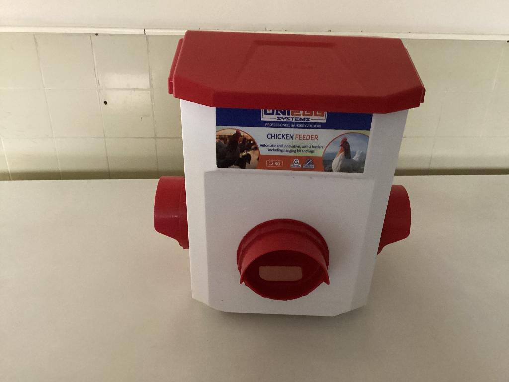 Voederbak kippen, Dieren en Toebehoren, Ophalen, Zo goed als nieuw, Drinken en Voederen