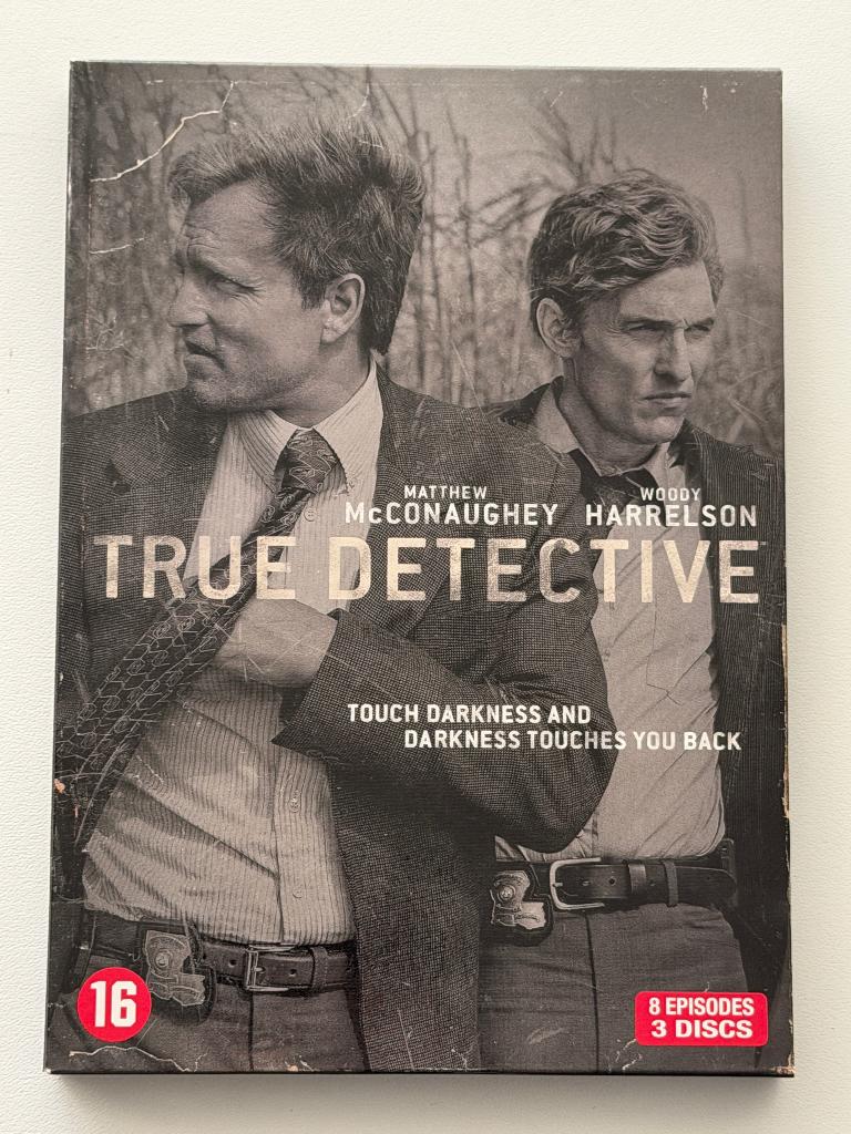 True Detective - Seizoen 1 (DVD), CD & DVD, DVD | TV & Séries télévisées, Utilisé, Thriller, Coffret, À partir de 16 ans, Enlèvement ou Envoi