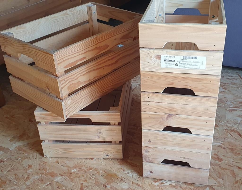 In goede staat! 2 grote, 4 kleine kratten, Huis en Inrichting, Ophalen