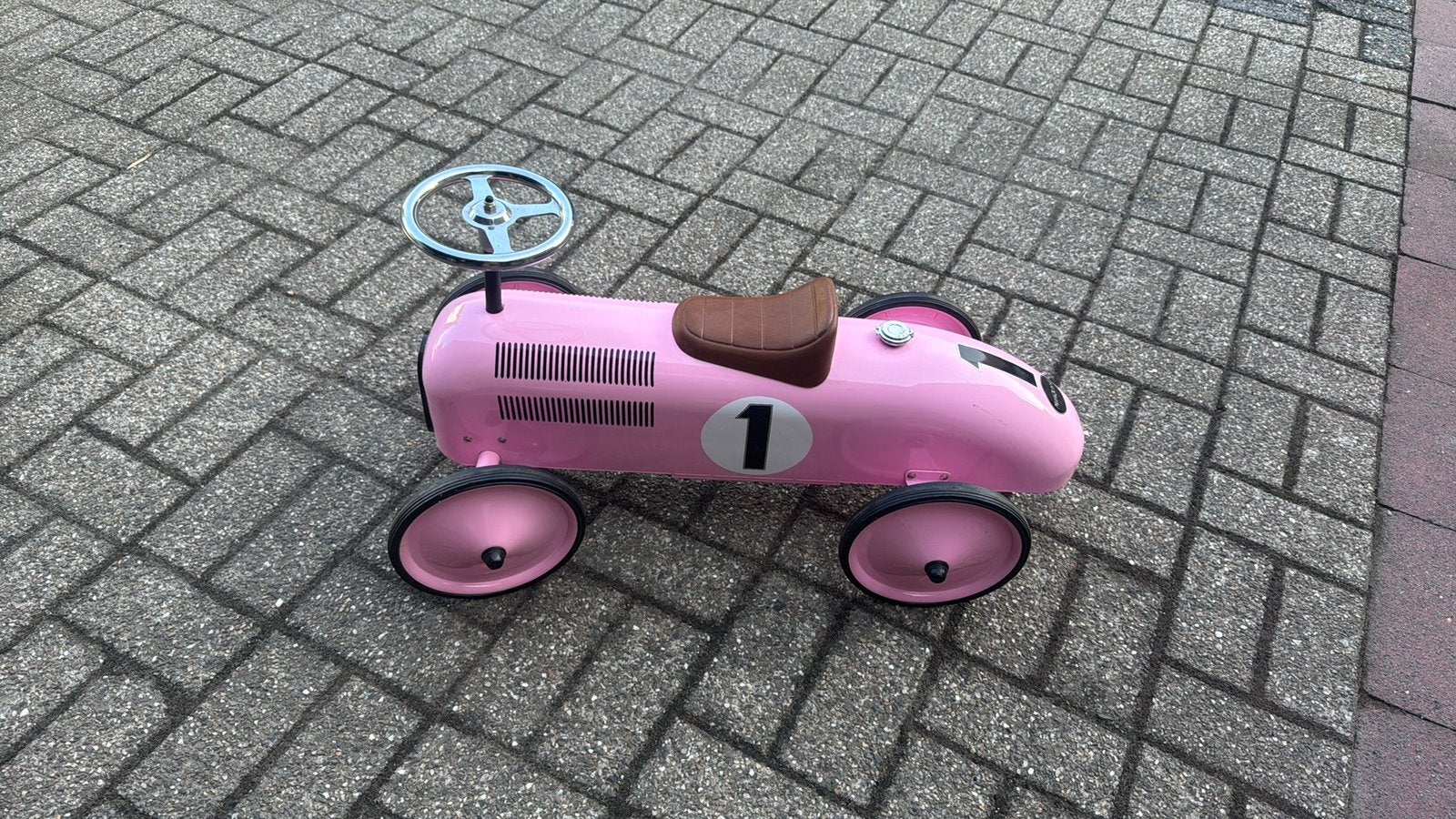 Loopauto marquant, Ophalen, Zo goed als nieuw
