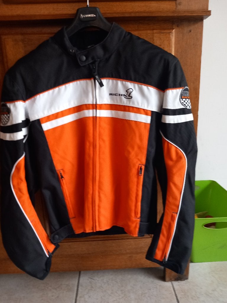 2x motorjas, 1x broek + laarzen + helm ongebruikt, Seconde main, Diversen, Autres types, Enlèvement