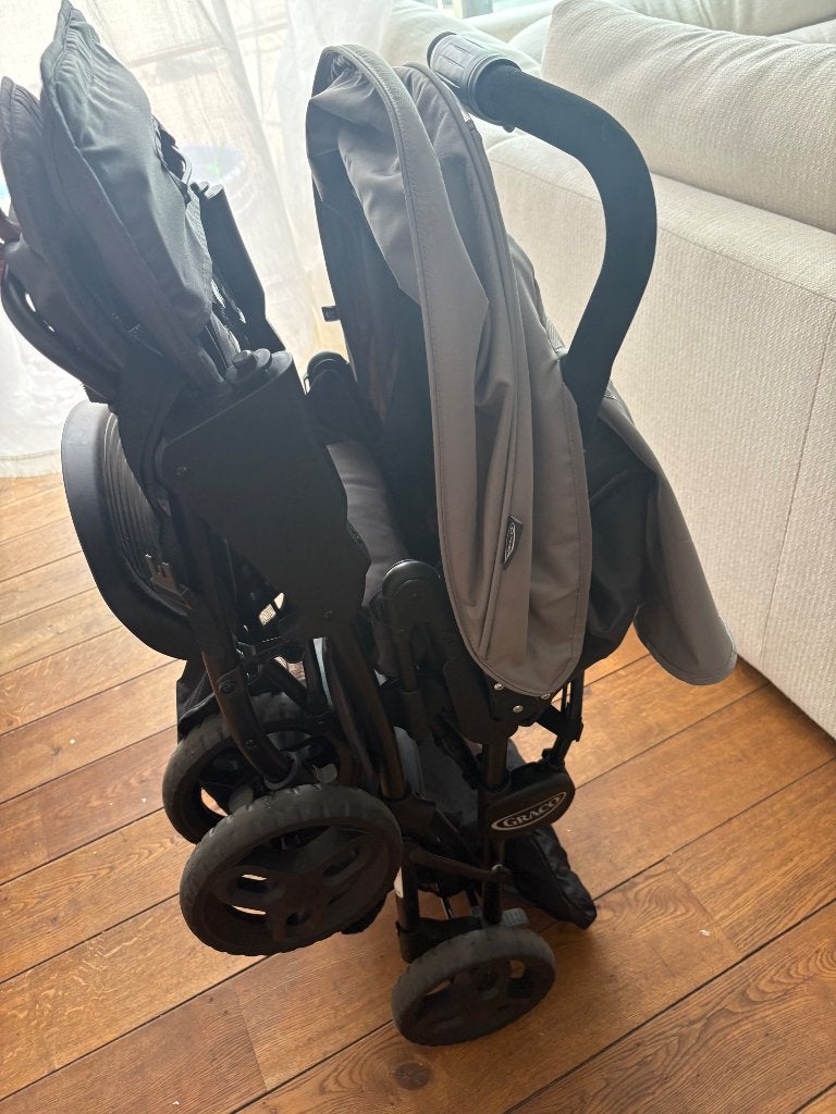 Dubbele kinderwagen, Kinderen en Baby's, Kinderwagens en Combinaties, Ophalen of Verzenden, Kinderwagen, Duowagen