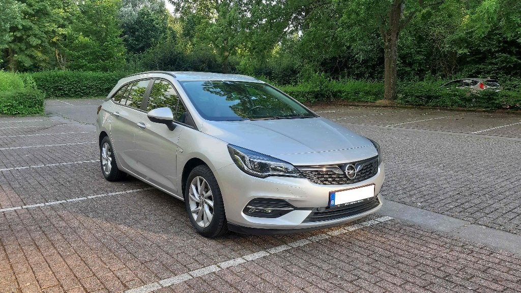 Opel Astra Sport Tourer Edition 1200 cc 110 pk, Auto's, Euro 6, Bedrijf, 3 cilinders, 1200 cc