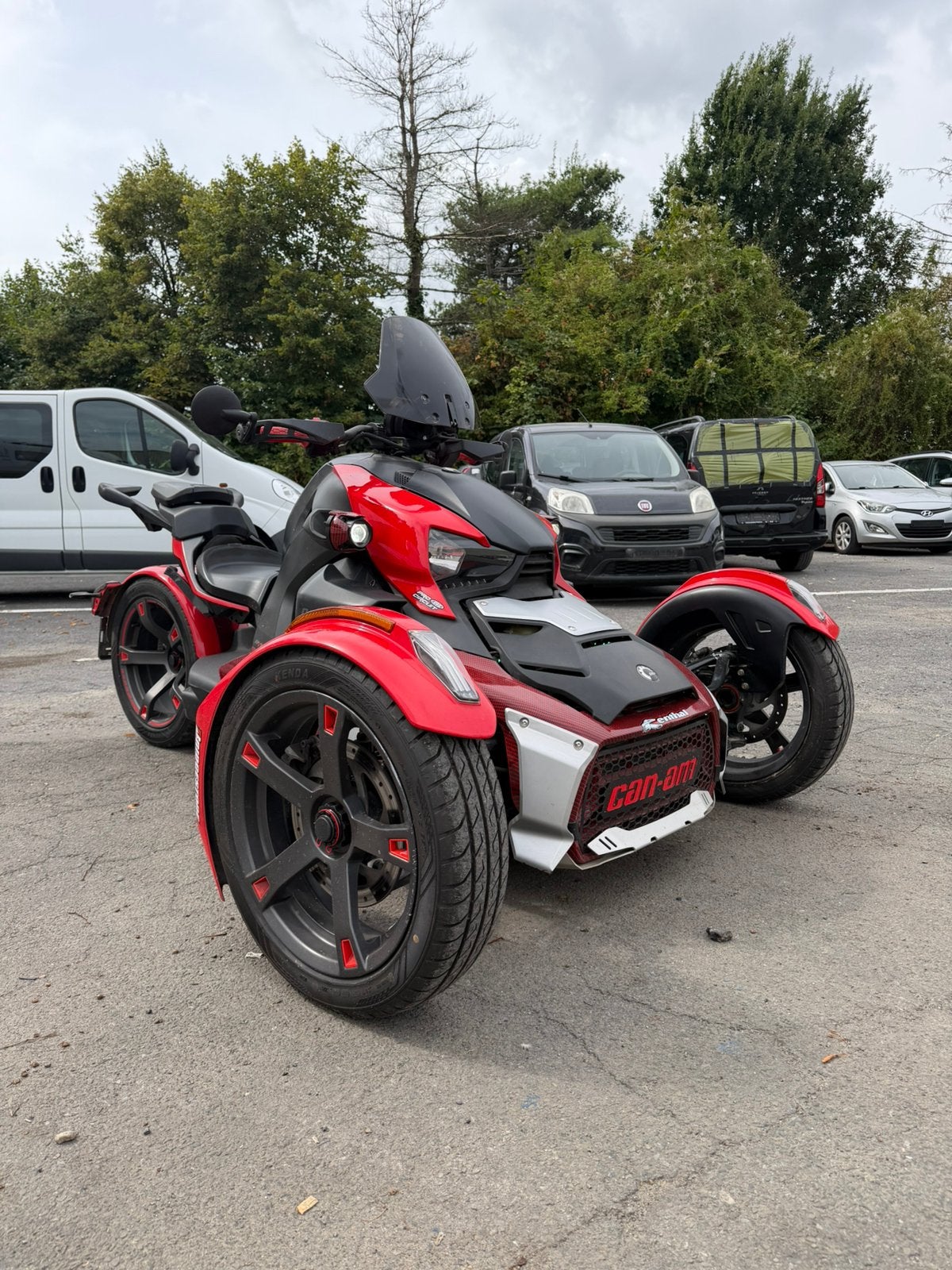 Can Am Ryker 900 Sport, 900 cc