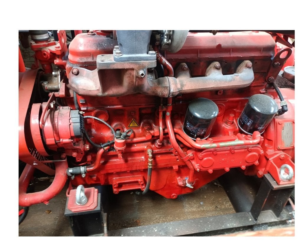 Waterpompset Diesel Sprinkler  Iveco 8061 brandblus, Zakelijke goederen