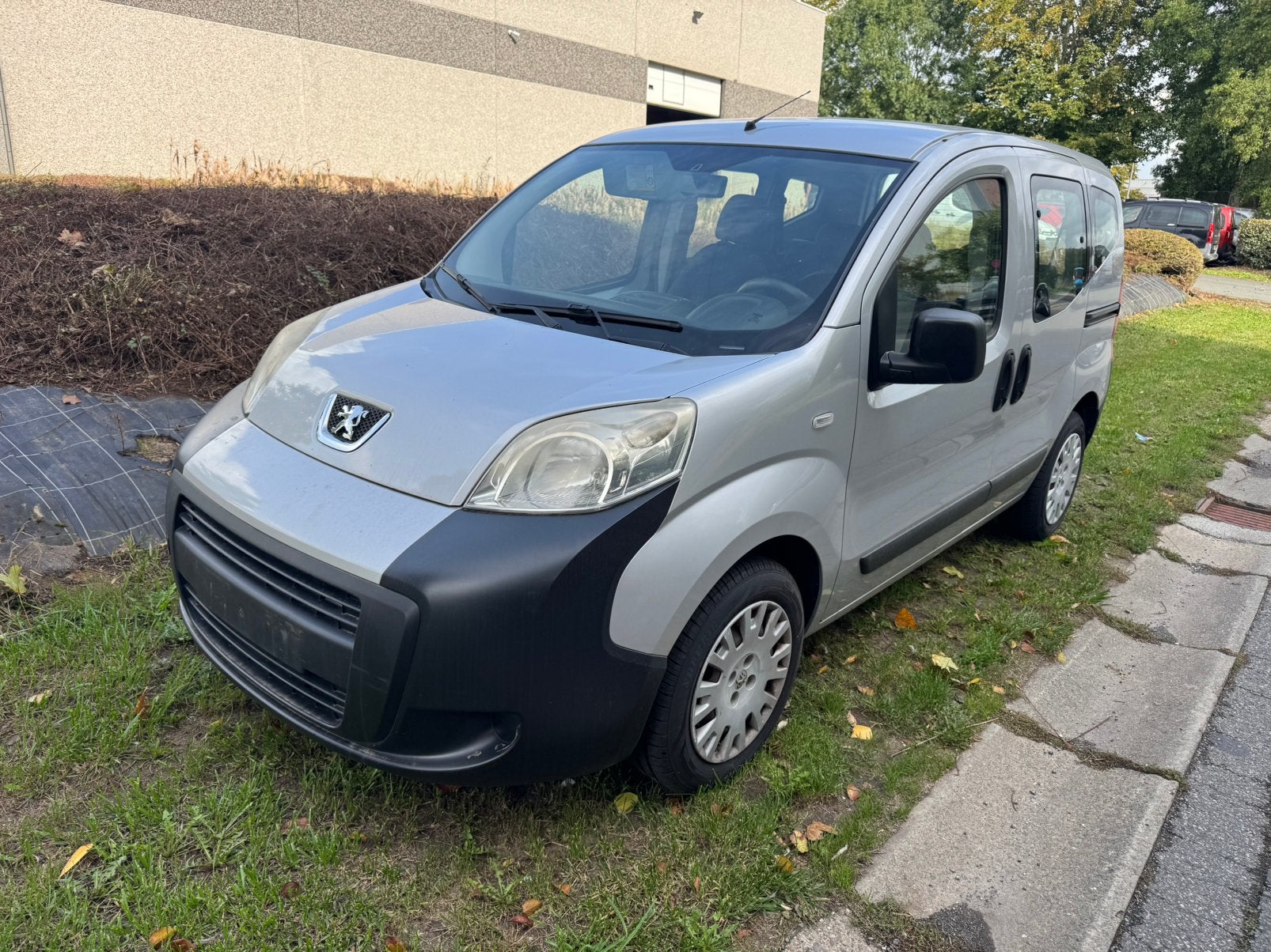 Peugeot bipper tepee 1.3jtd multijet EURO5 130.000km / 2014, Autos, Argent ou Gris, Achat, Boîte manuelle, 5 portes
