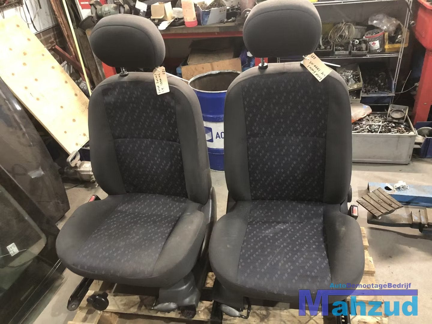 Ford Focus Voorstoelen bestuurderstoel bijrijderstoel stoel, Auto-onderdelen, Gebruikt, Info@ford.com, Ford, Ford Motor Company