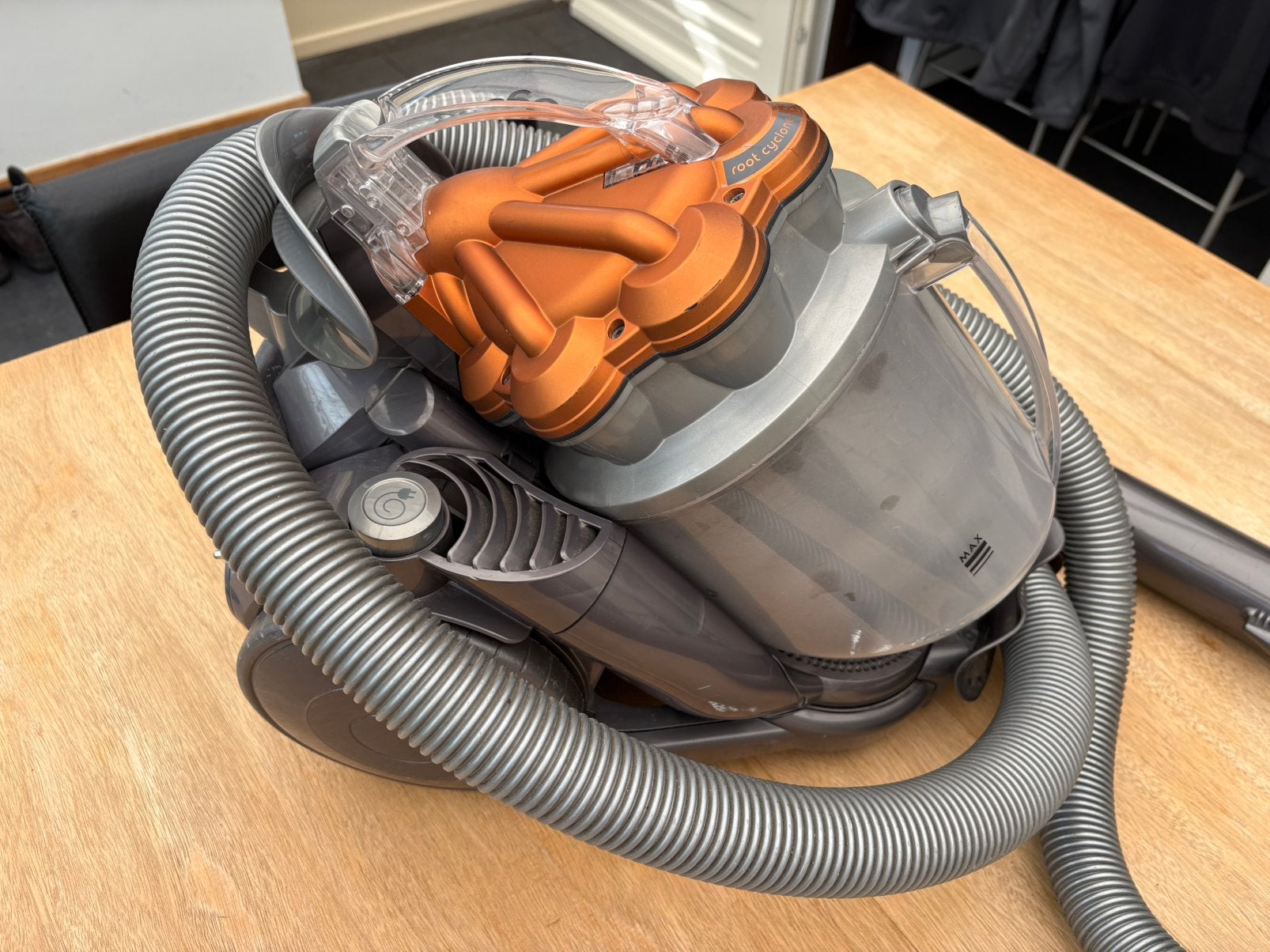 Dyson sledestofzuiger, Electroménager, Convient aux propriétaires d'animaux, Réservoir, Aspirateur traîneau, Enlèvement
