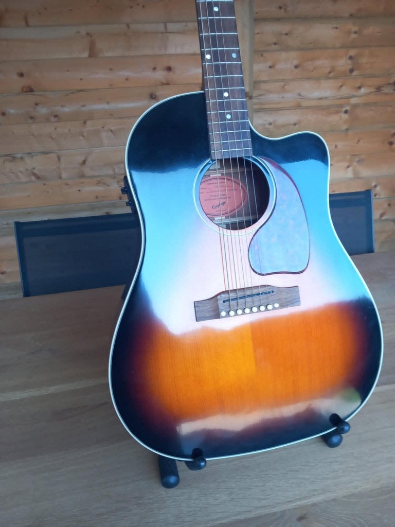 Magnifique Epiphone J-45 avec étui en tweed, Musique & Instruments, Enlèvement, Comme neuf, Hollow body, Epiphone