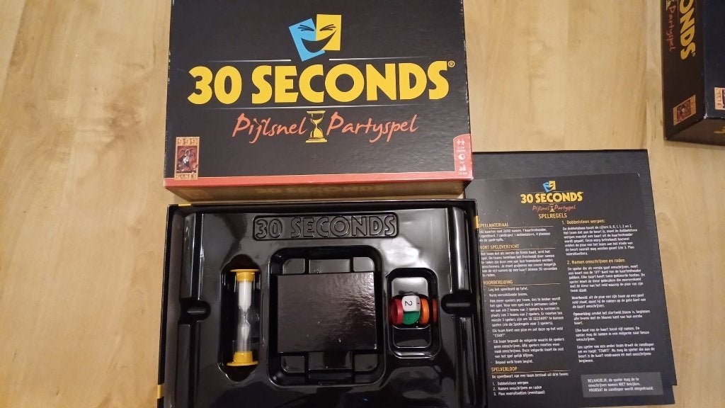bordspel partyspel van 999 games 30 Seconds, Hobby en Vrije tijd, Een of twee spelers, Ophalen of Verzenden, Zo goed als nieuw