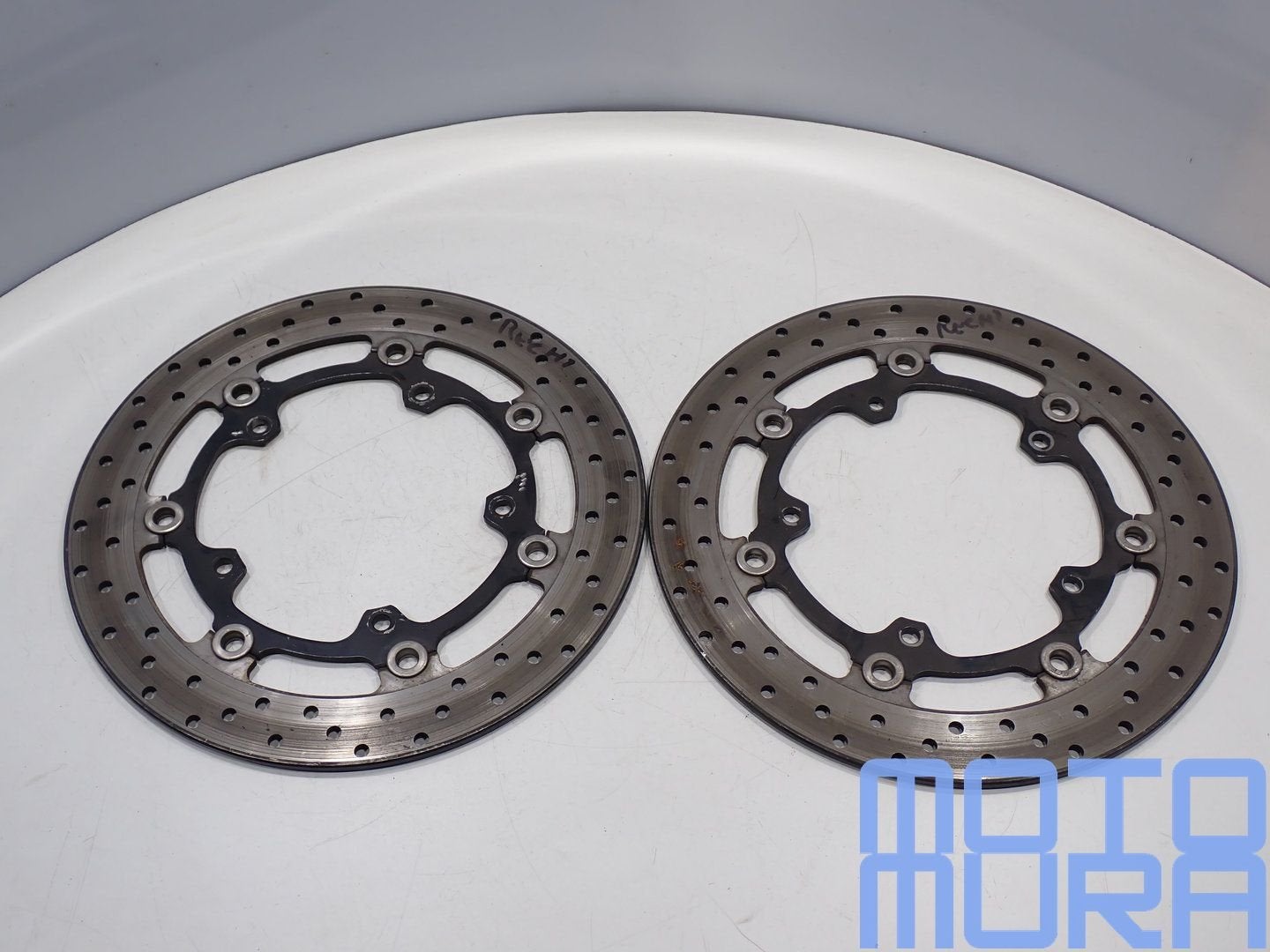 Set remschijven voor Yamaha R6 2003 - 2004 RJ05 RJ09, Gebruikt, -, -, Ophalen of Verzenden