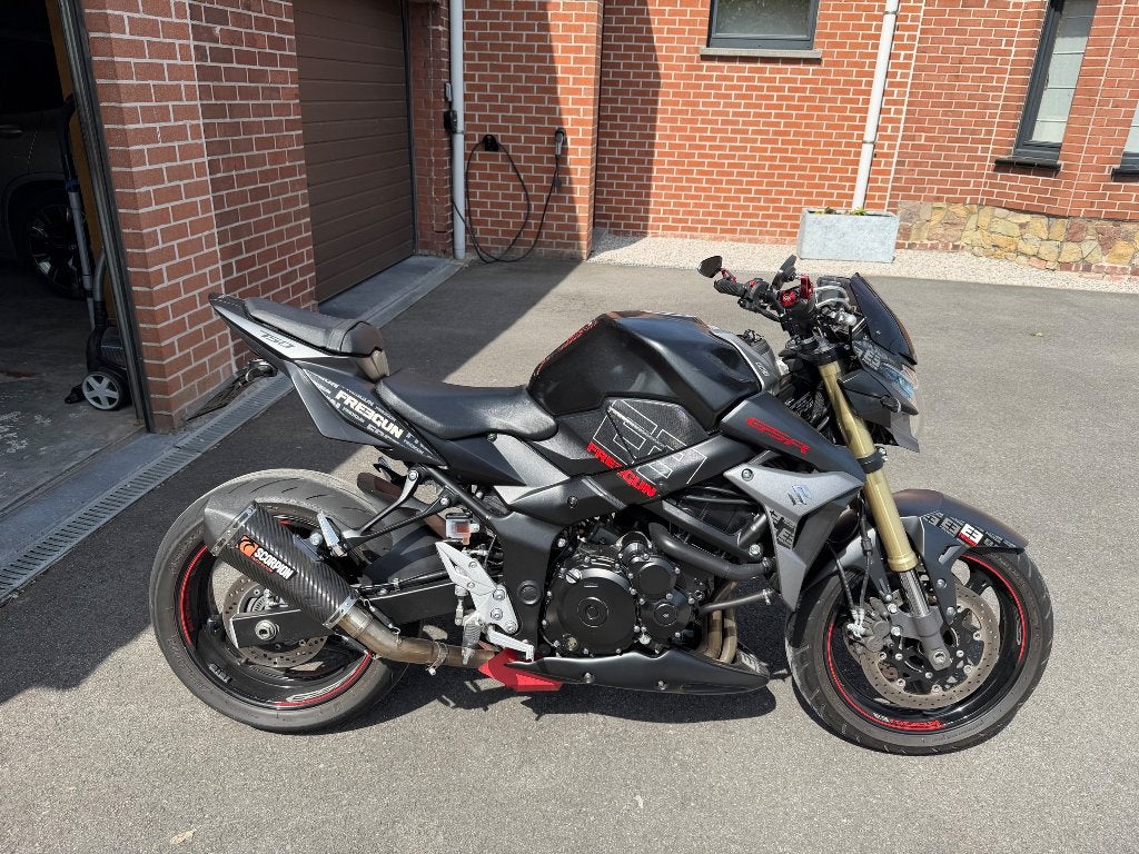 Suzuki gsr freegun 750, Motoren, Motoren | Suzuki, 750 cc, Occasion, 4 cilinders, Motorrijbewijs A