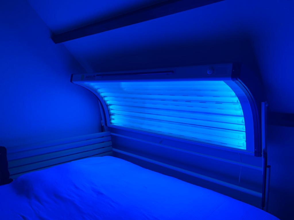 Zonnehemel Sundream, Elektronische apparatuur, Zonnebanken en Gezichtsbruiners, Ophalen, Zo goed als nieuw