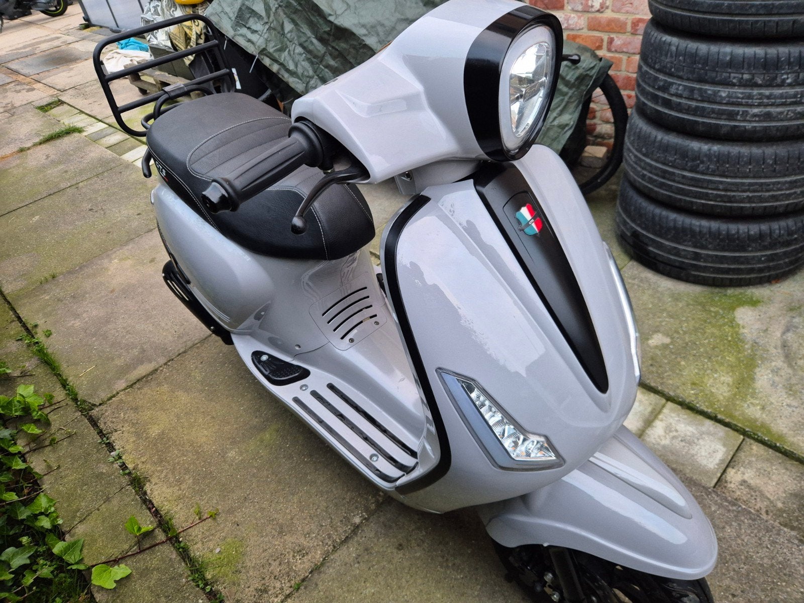 bravo gts, Comme neuf, Enlèvement, Essence, Vespa