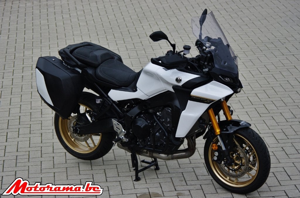 Yamaha Tracer 9 GT - 2025 - 4000 km @Motorama, Motoren, Occasion, Handvatverwarming, Motorrijbewijs A, Bedrijf
