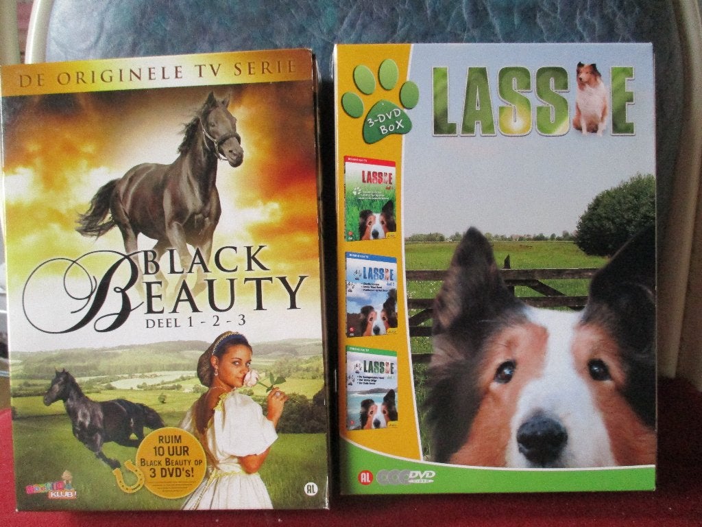 lassie en black beauty, Alle leeftijden, Ophalen of Verzenden, Zo goed als nieuw, Drama