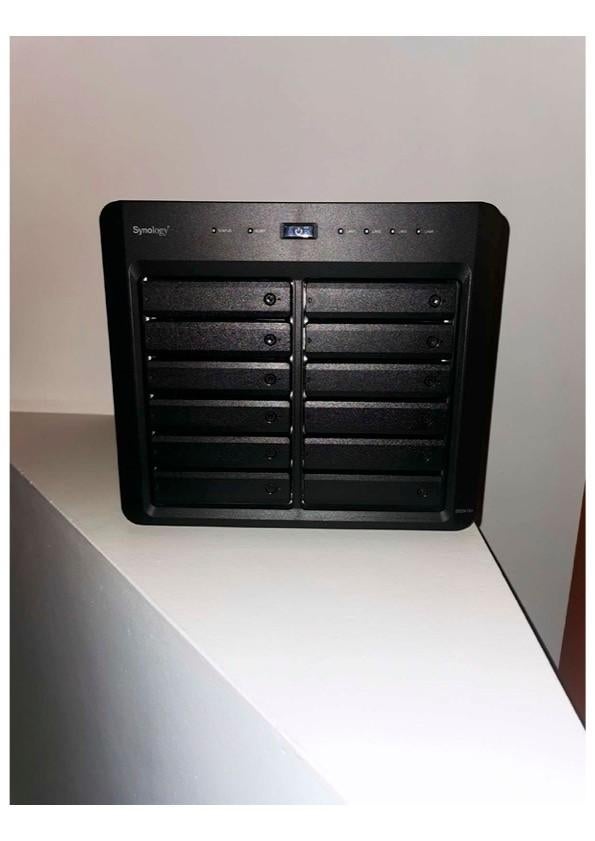 NAS Synology DS2415, Enlèvement, Comme neuf