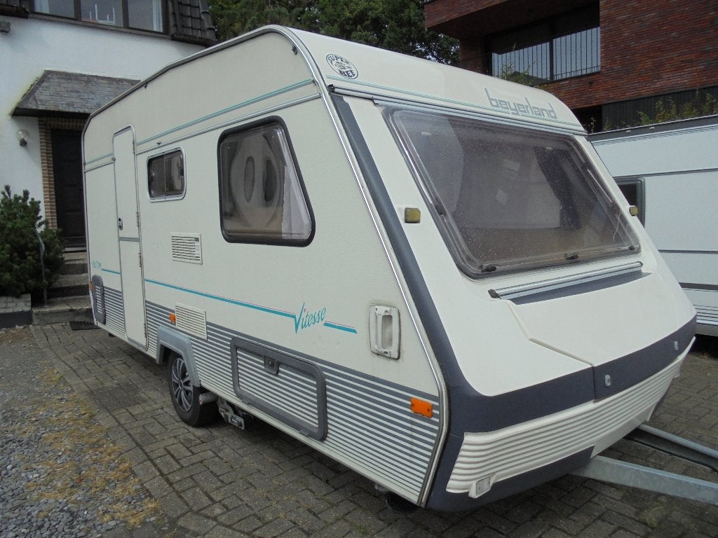 Beyerland Vitesse 430TM,6/1992,4 pers/vastbed+treinzit,MOVER, Caravans en Kamperen, Reservewiel, Vast bed, Treinzit, Particulier