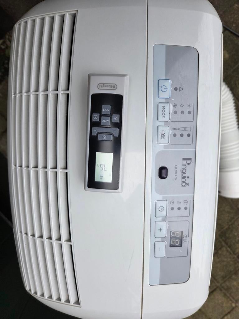 Mobiele airconditioner met afstandsbediening., Ophalen, Afstandsbediening