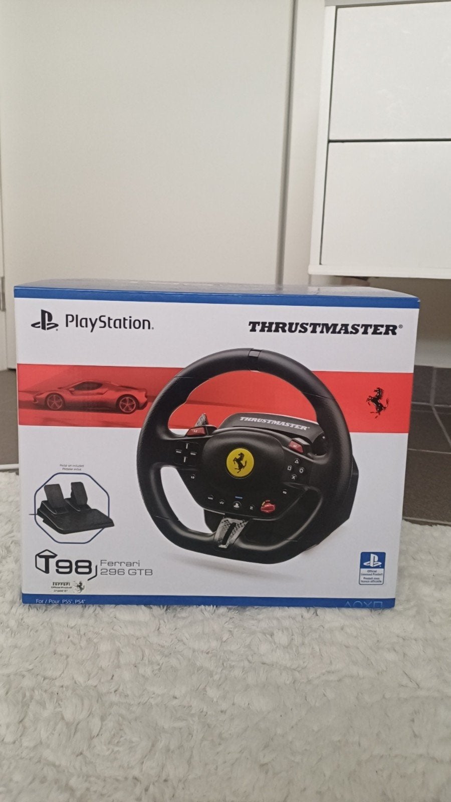 T98-P Ferrari 296 GTB, PlayStation 4, Comme neuf, Enlèvement, Volant ou Pédales