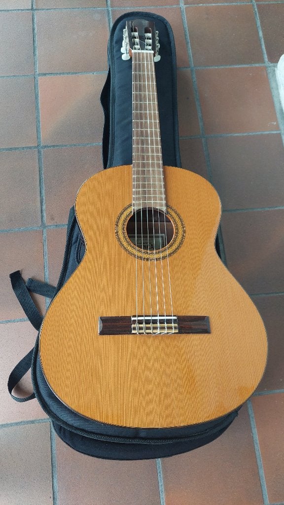 Akoestische Spaanse gitaar, Cuenca model 30 met tas, Ophalen, Gebruikt, Klassieke of Spaanse gitaar