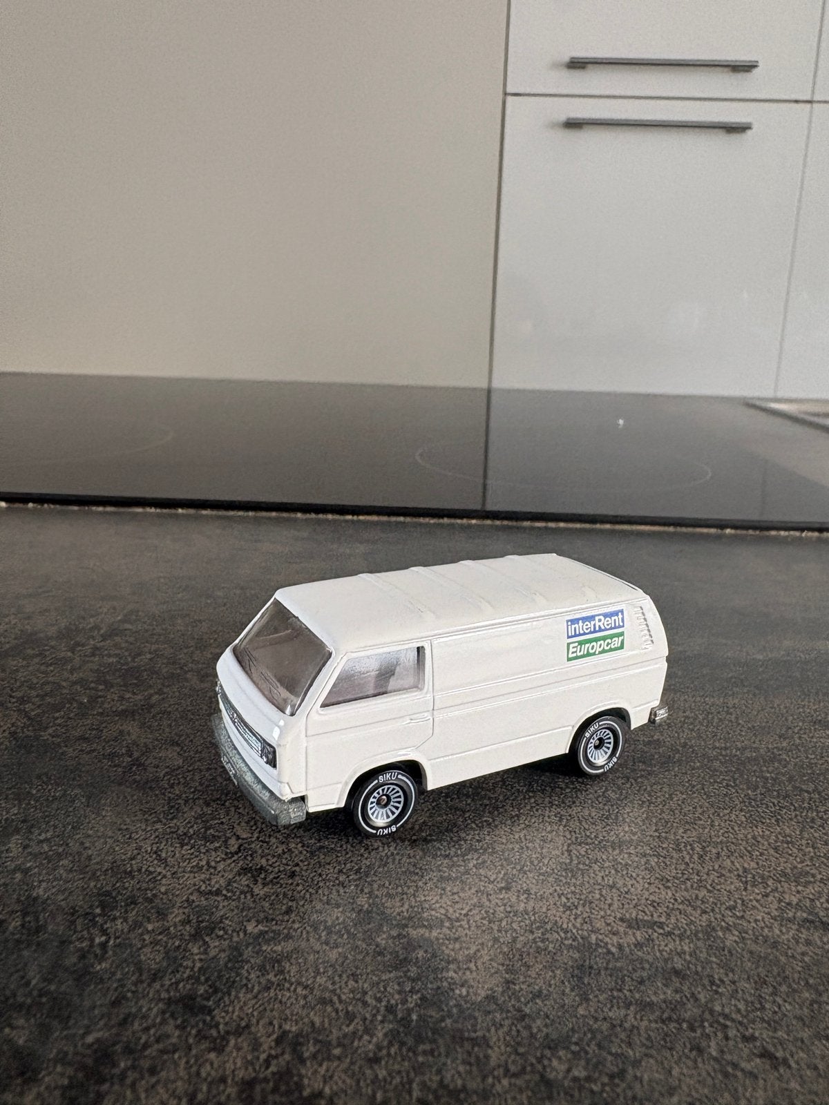 Siku VW Transporter Europcar, Enlèvement ou Envoi, Utilisé, Voiture, SIKU