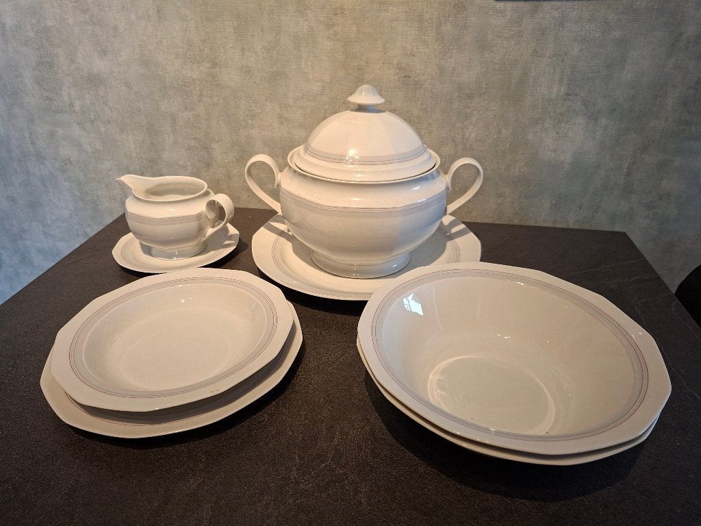 Eetservies, Huis en Inrichting, Keuken | Servies, Ophalen, Zo goed als nieuw, Porselein, Bord(en)