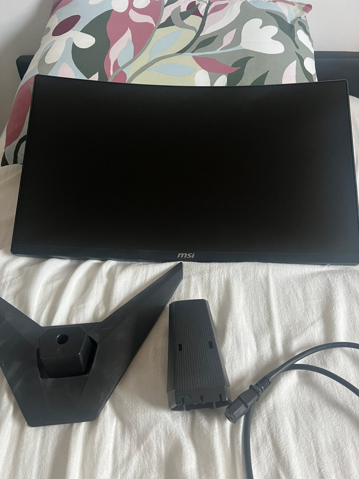 Msi scherm 24ins, Computers en Software, Gaming, Hoofdtelefoonaansluiting, Ophalen of Verzenden, Gebruikt