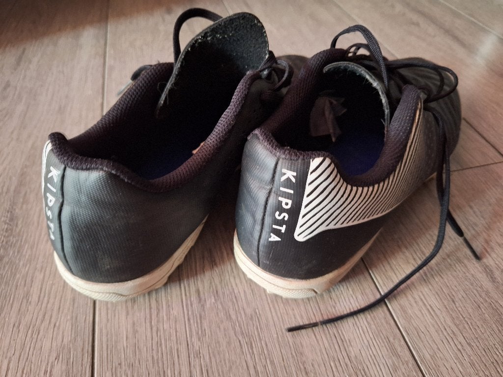 Chaussures de football en gazon artificiel (M43), Sports & Fitness, Enlèvement ou Envoi, Comme neuf, Chaussures
