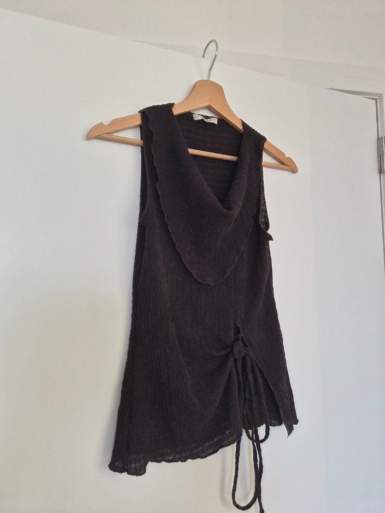Dark brown sleeveless wrap knit top, size S, Kleding | Dames, Topjes, Bruin, Zara, Ophalen of Verzenden, Gedragen
